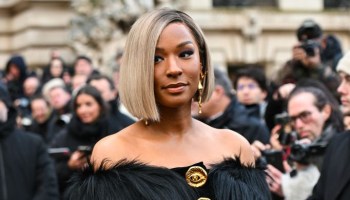 Street Style - Paris Fashion Week - Haute Couture Spring/Summer 2024 - Day One