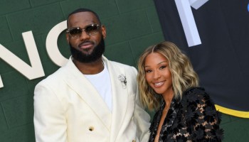 US-ENTERTAINMENT-STREAMING-SHOOTING STARS