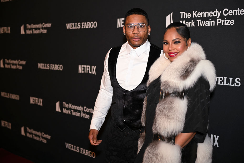 US-ENTERTAINMENT-COMEDY-MARK TWAIN- Nelly and Ashanti
